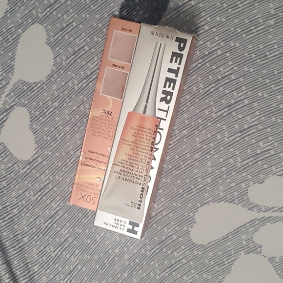 Peter Thomas Roth Other - Peter Thomas Roth Potent-C Targeted Spot Brightener